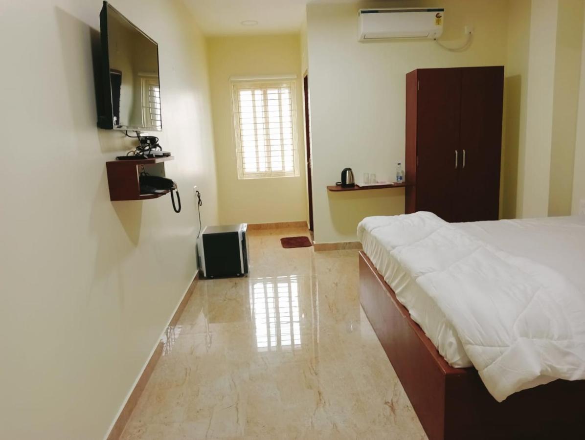 The Paradise Guest Inn Nellore Exterior foto